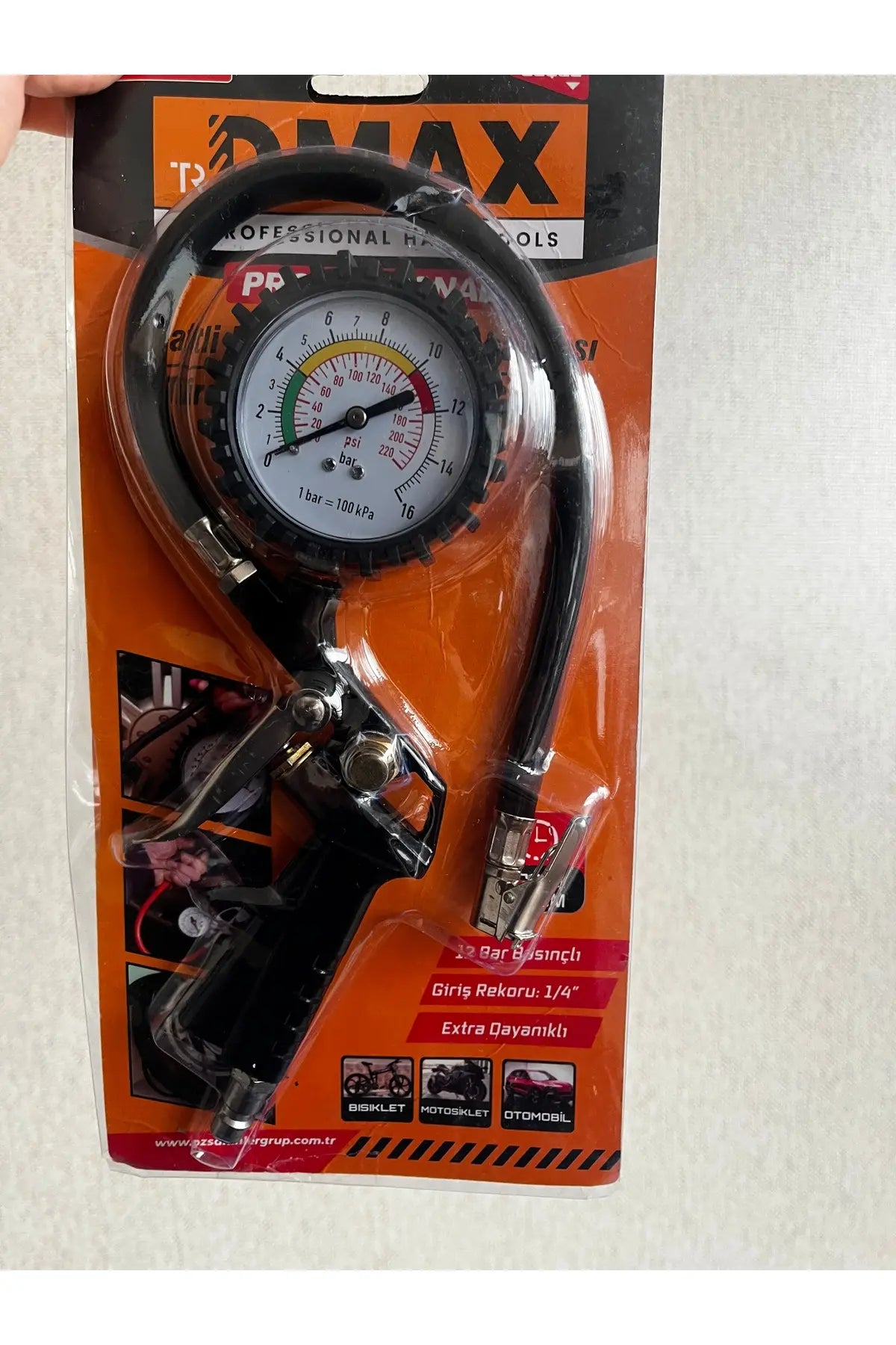 Saatli lastik şişirme tabancası